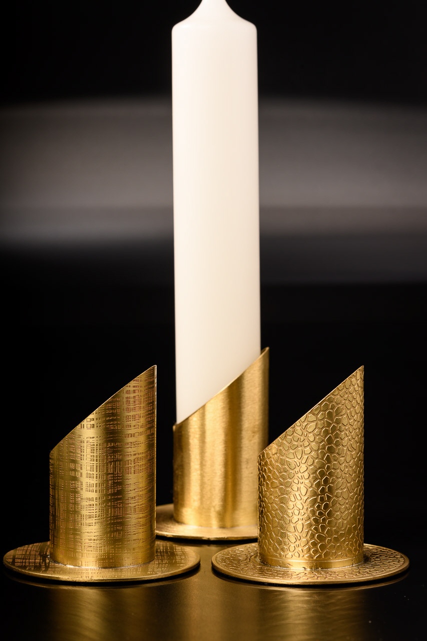 NEU gold Altarkerzen Kerzenhalter Ø 30 mm Messing Anlasskerzen
